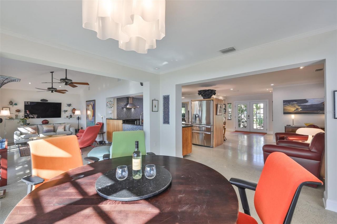 2158 Blossom Way S, Saint Petersburg, FL 33712 Photo