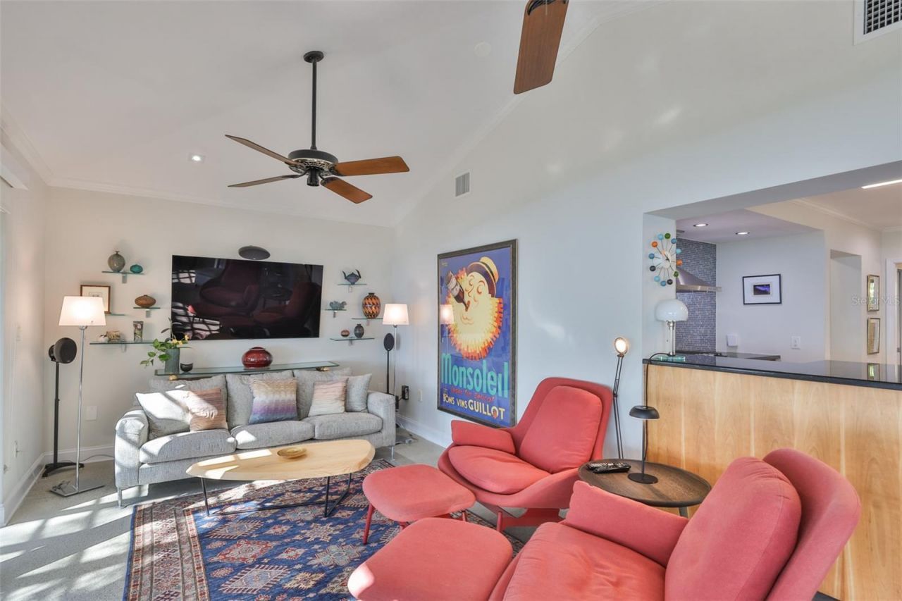 2158 Blossom Way S, Saint Petersburg, FL 33712 Photo