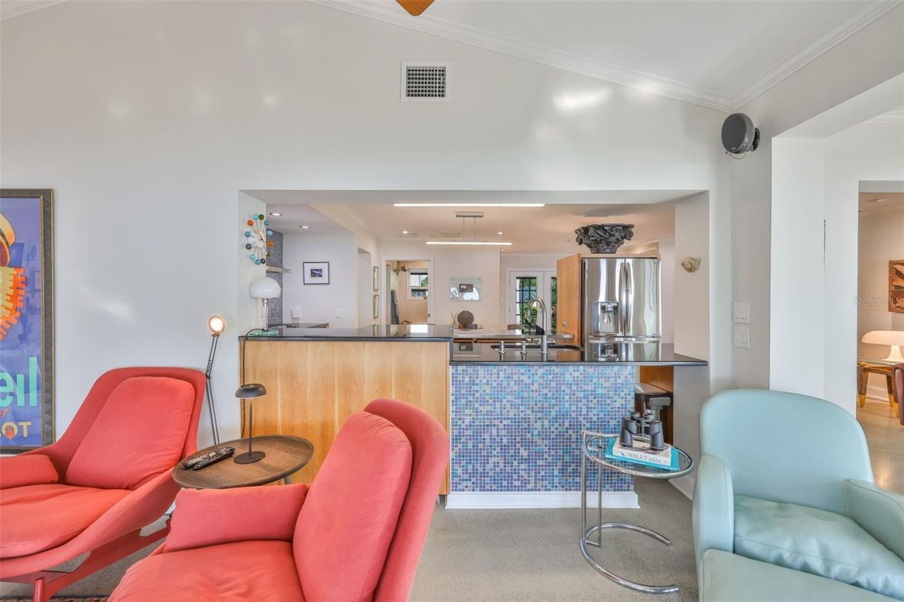 2158 Blossom Way S, Saint Petersburg, FL 33712 Photo