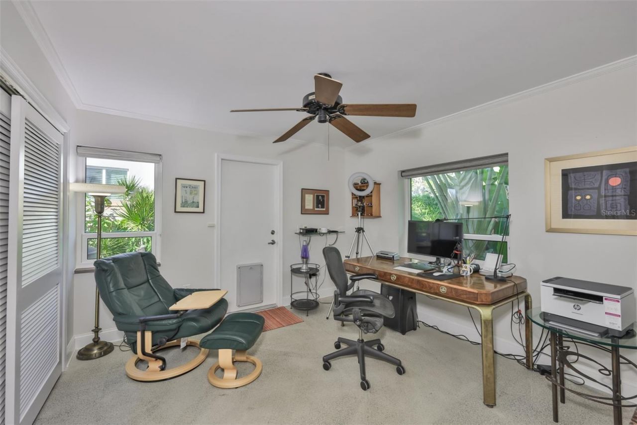 2158 Blossom Way S, Saint Petersburg, FL 33712 Photo