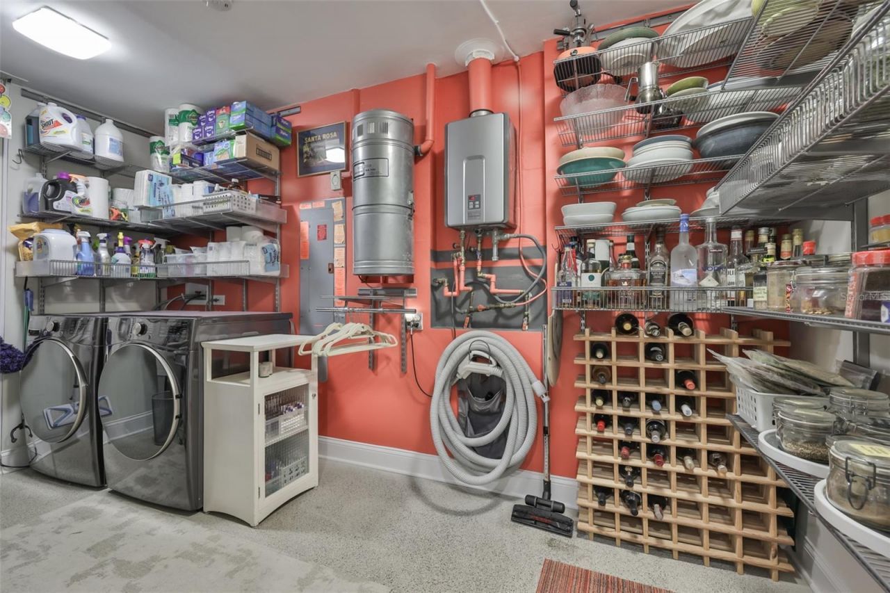 2158 Blossom Way S, Saint Petersburg, FL 33712 Photo