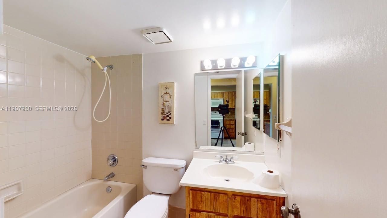 4222 SW 87th Ter, Davie, FL 33328 Photo