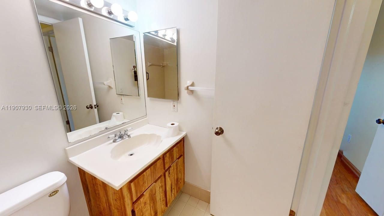 4222 SW 87th Ter, Davie, FL 33328 Photo