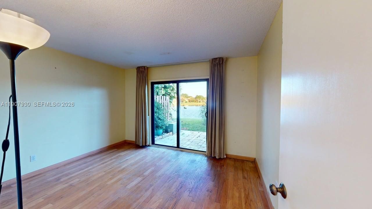 4222 SW 87th Ter, Davie, FL 33328 Photo