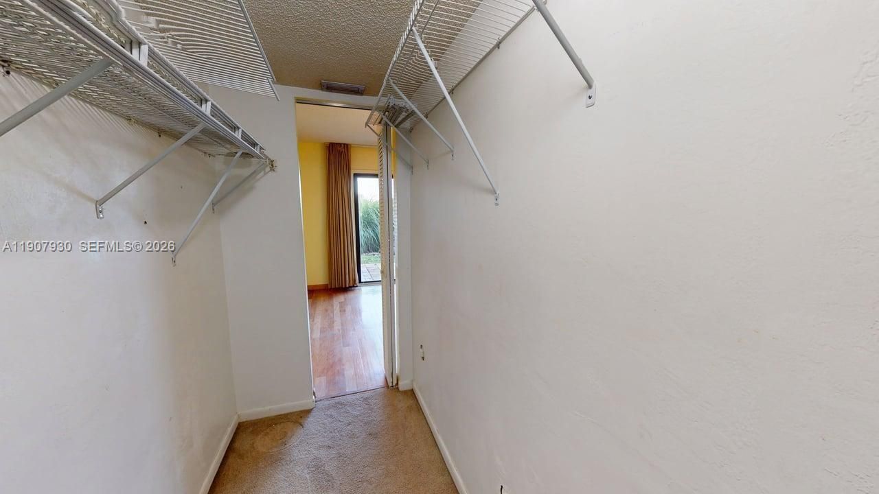 4222 SW 87th Ter, Davie, FL 33328 Photo