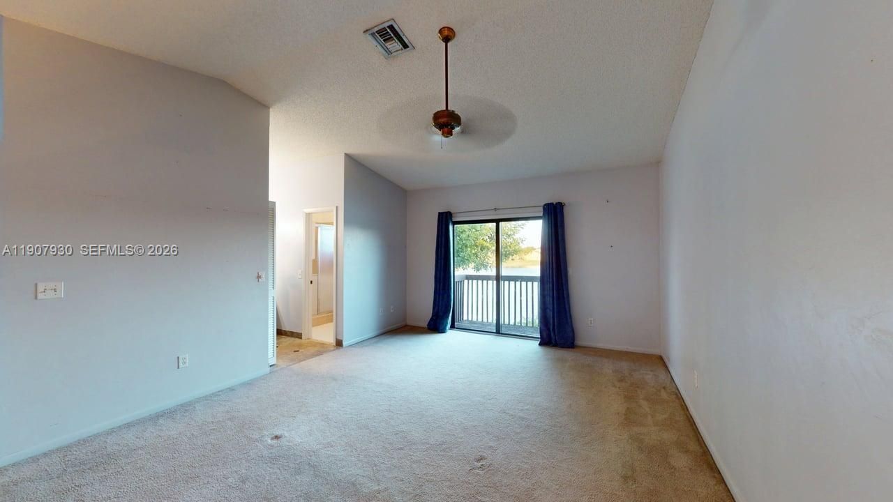 4222 SW 87th Ter, Davie, FL 33328 Photo