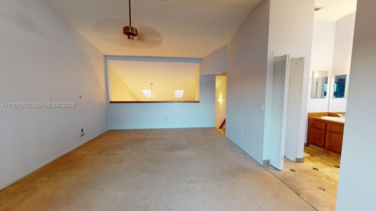 4222 SW 87th Ter, Davie, FL 33328 Photo