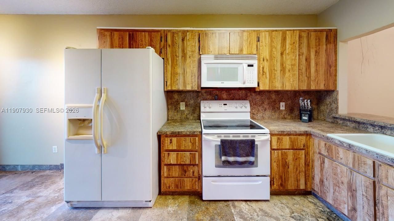 4222 SW 87th Ter, Davie, FL 33328 Photo