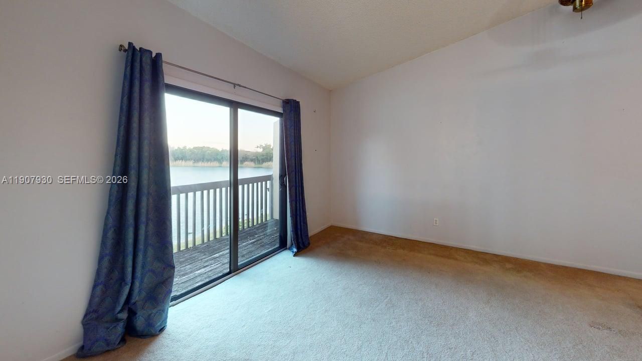 4222 SW 87th Ter, Davie, FL 33328 Photo