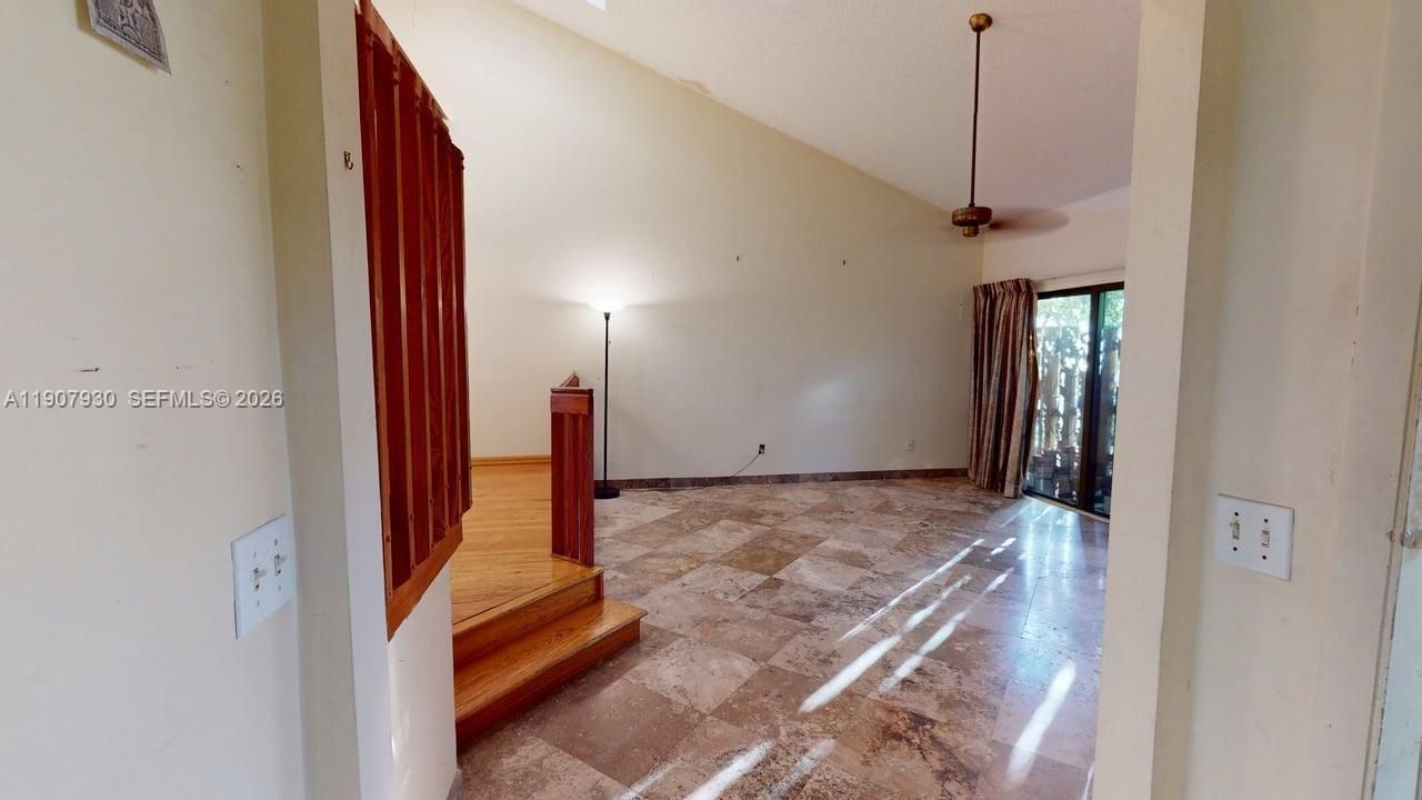 4222 SW 87th Ter, Davie, FL 33328 Photo