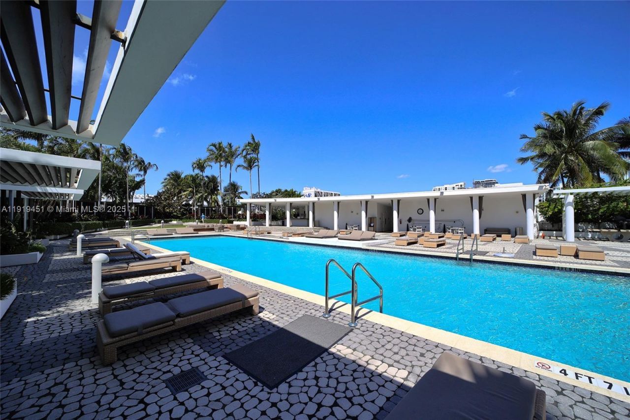 2020 N Bayshore Dr, Unit 1604, Miami, FL 33137 Photo