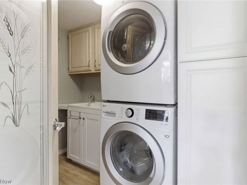 17209 Sun Meadow Trail, Strongsville, OH 44149 Photo 17