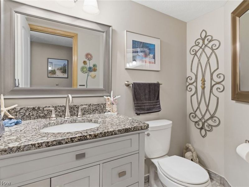 17209 Sun Meadow Trail, Strongsville, OH 44149 Photo 6