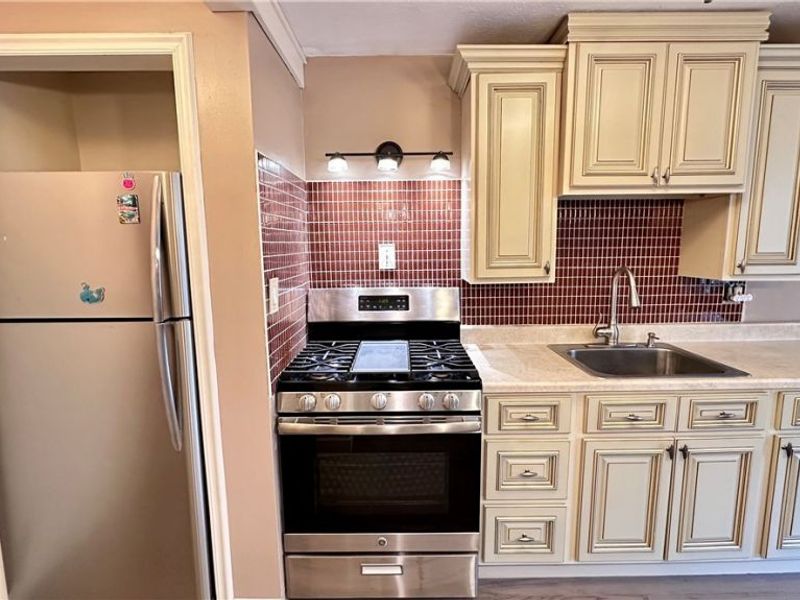 6000 Nob Hill Drive, Chagrin Falls, OH 44022 Photo 5