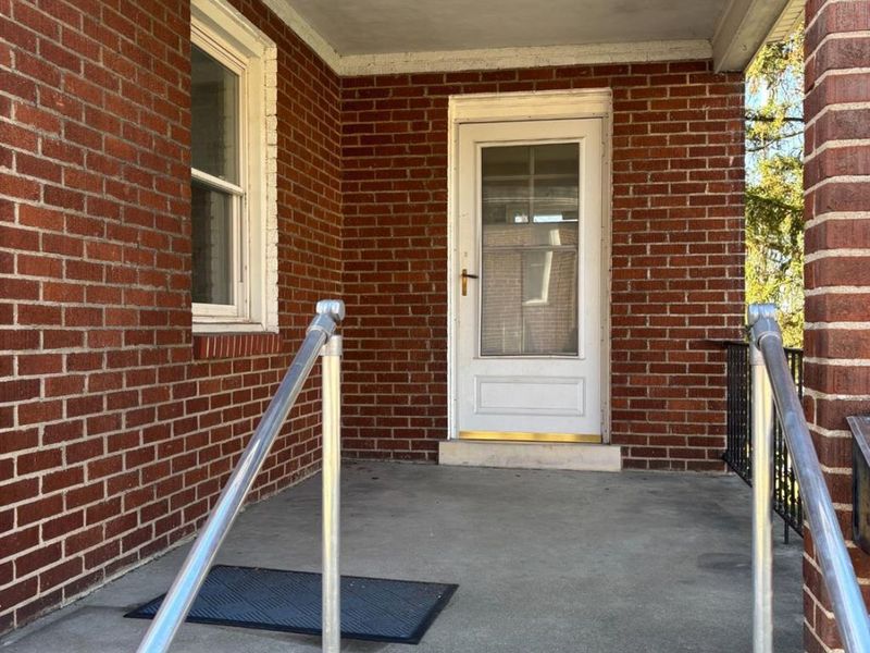 2327 Losantiville Avenue, Golf Manor, OH 45237 Photo 2