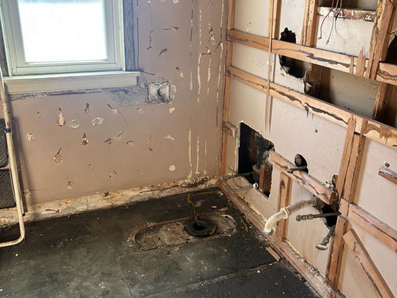 2327 Losantiville Avenue, Golf Manor, OH 45237 Photo 6