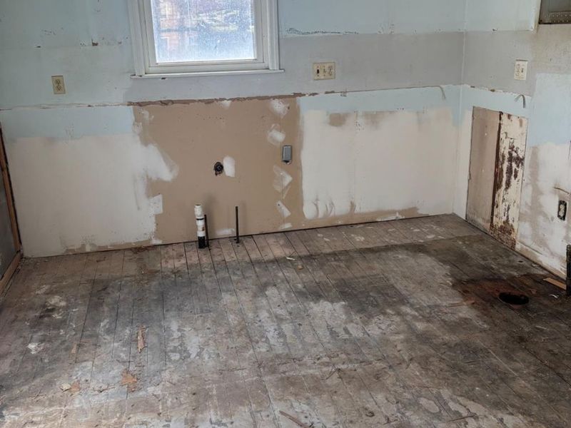 2327 Losantiville Avenue, Golf Manor, OH 45237 Photo 8