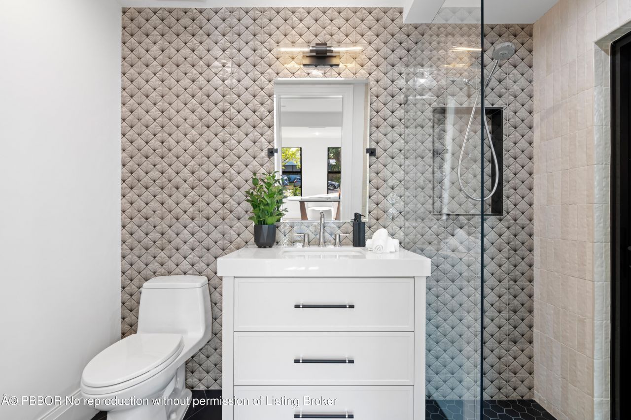 317 Greymon Drive, West Palm Beach, FL 33405 Photo