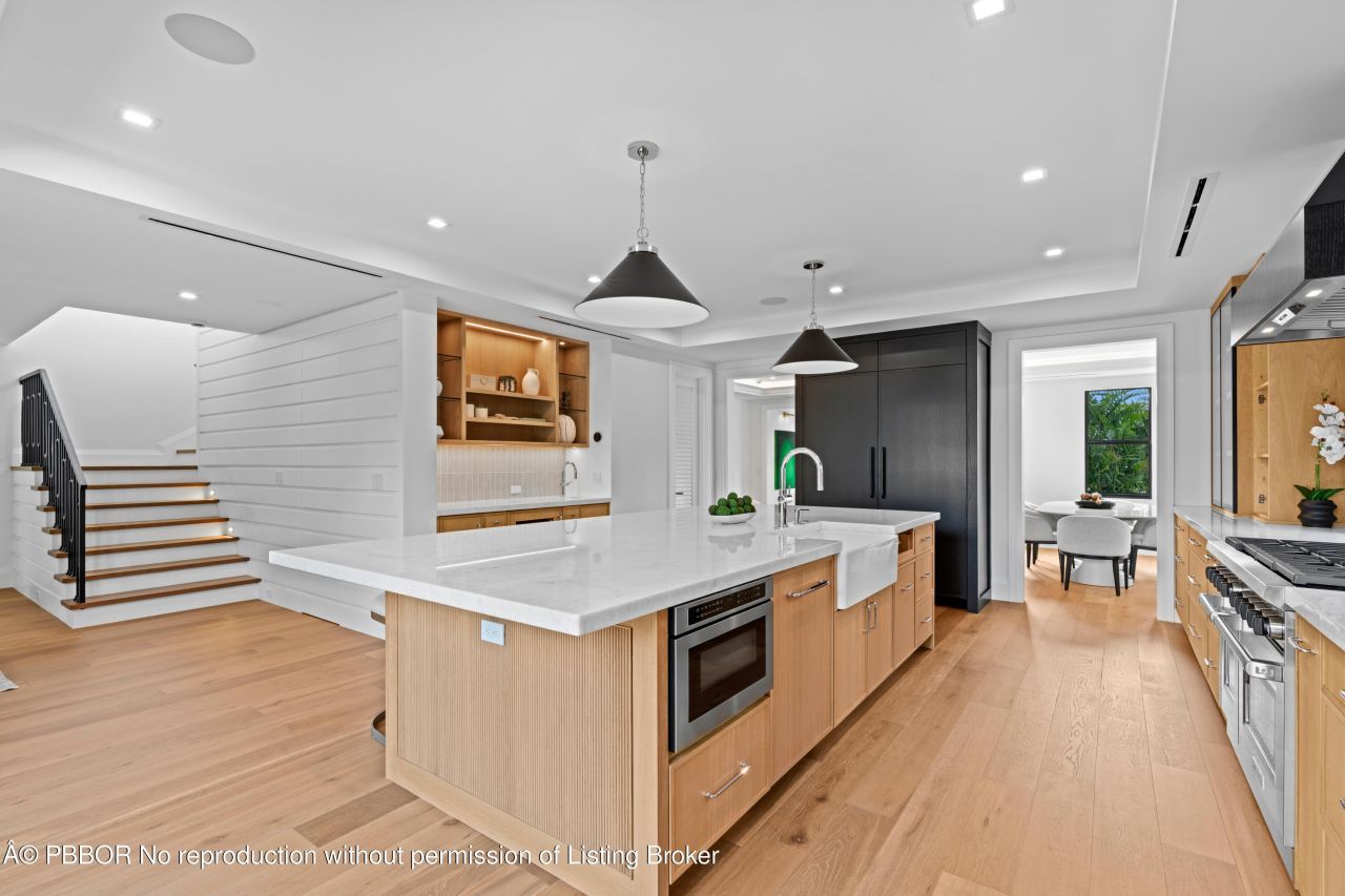 317 Greymon Drive, West Palm Beach, FL 33405 Photo