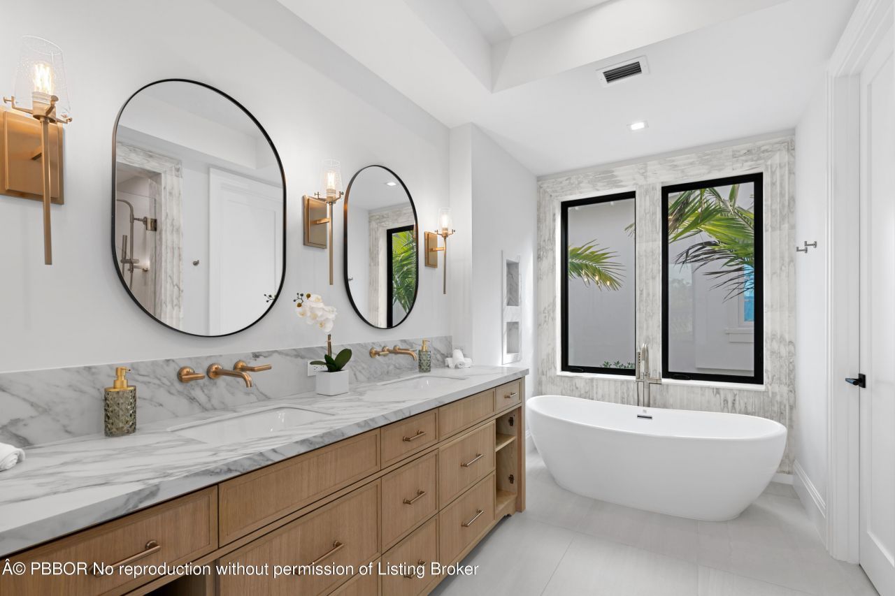 317 Greymon Drive, West Palm Beach, FL 33405 Photo