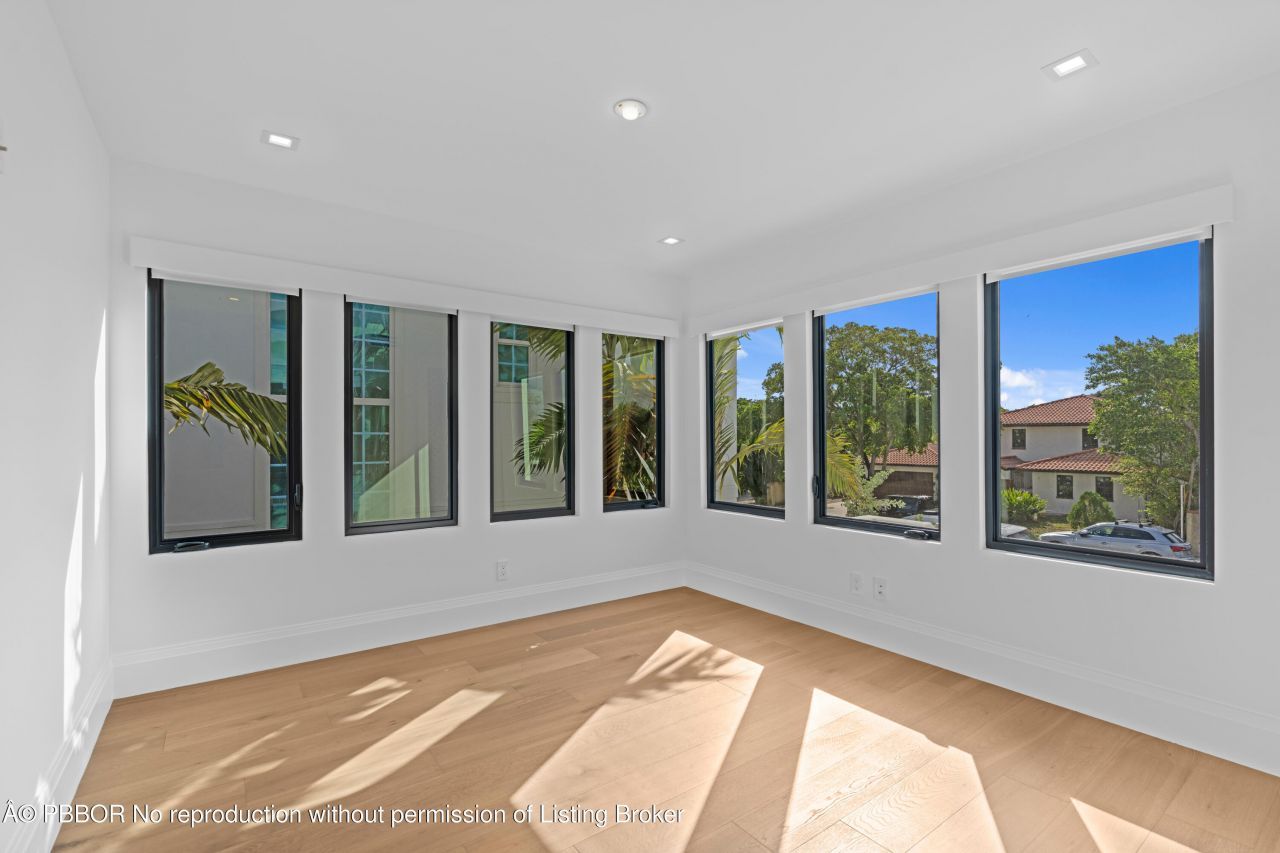 317 Greymon Drive, West Palm Beach, FL 33405 Photo