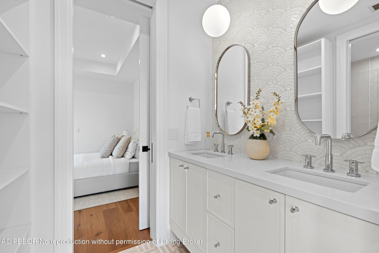 317 Greymon Drive, West Palm Beach, FL 33405 Photo