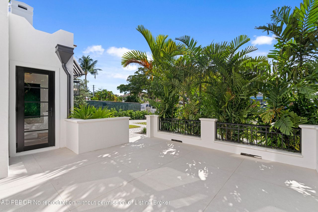 317 Greymon Drive, West Palm Beach, FL 33405 Photo