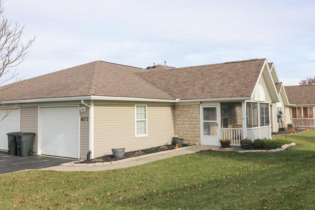 677 Scott Drive, Ontario, OH 44907 Main Photo