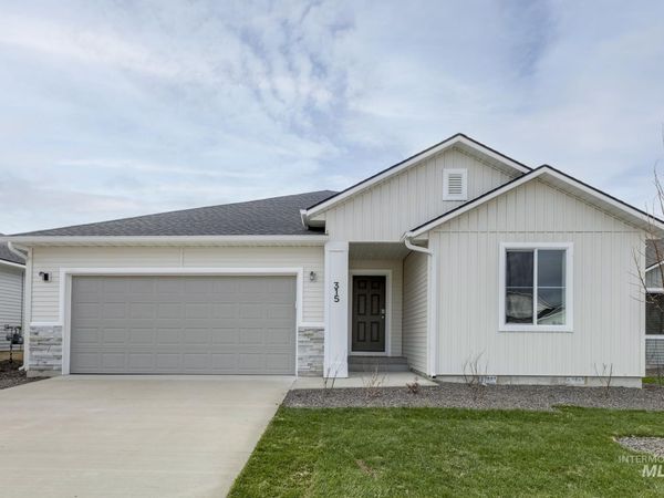 315 N Madrone Ave, Kuna, ID 83634