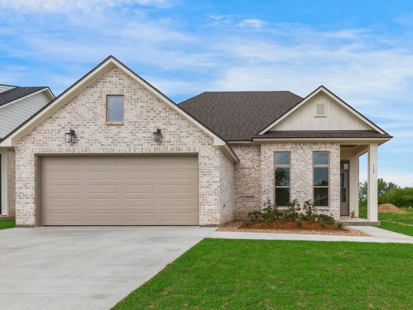 112 Spring Meadow Drive, Broussard, LA 70518