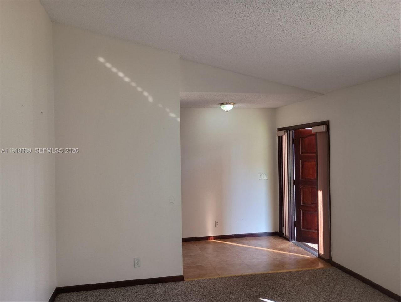 1125 NW 78th Ave, Plantation, FL 33322 Photo