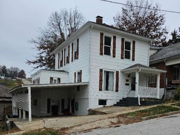311 Olive Street, Hannibal, MO 63401