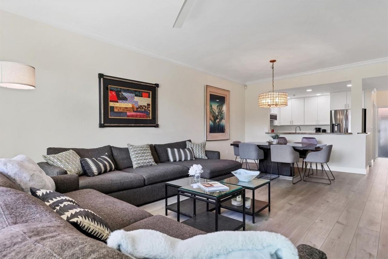 862 Hudson Avenue, Unit 862, Sarasota, FL 34236 Photo