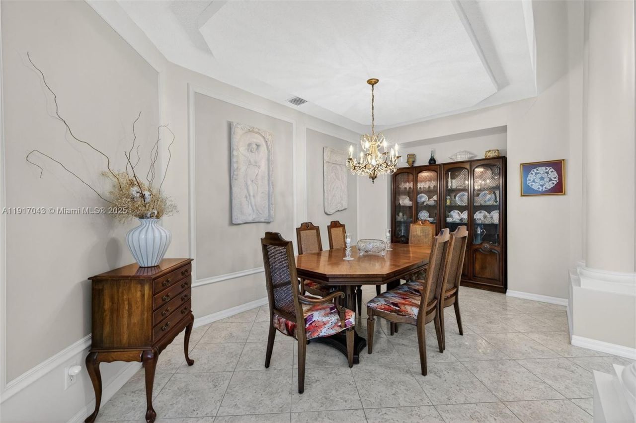 4123 W Lake Estates Dr, Davie, FL 33328 Photo