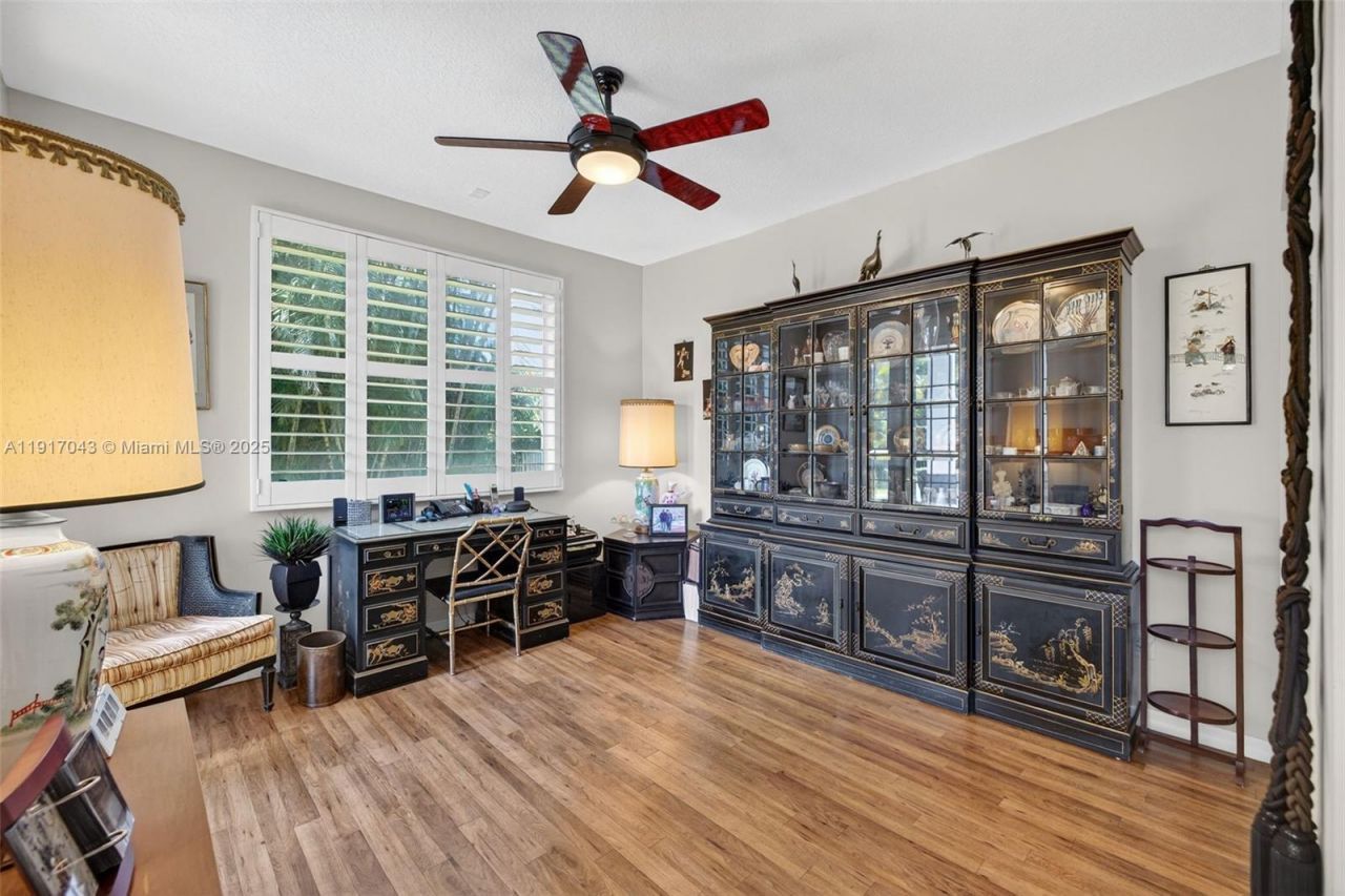 4123 W Lake Estates Dr, Davie, FL 33328 Photo