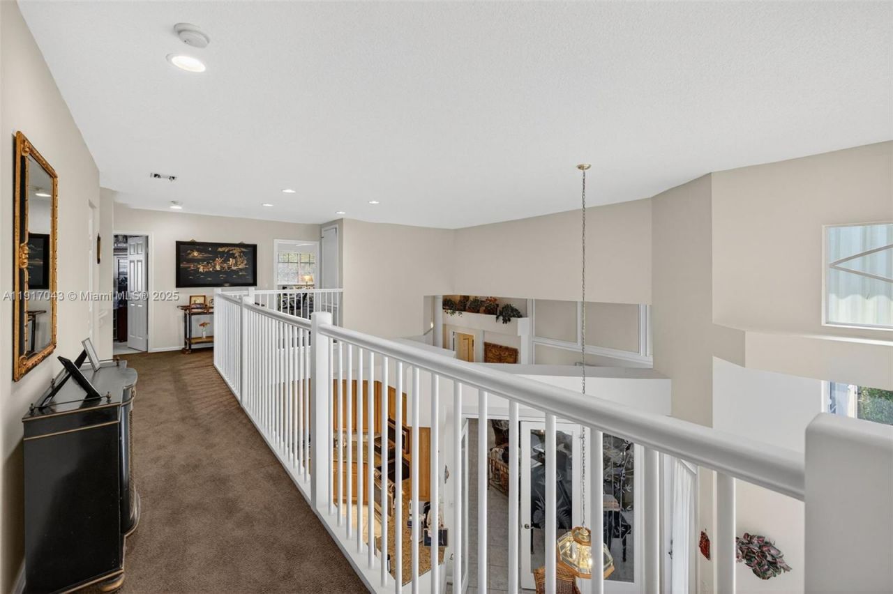 4123 W Lake Estates Dr, Davie, FL 33328 Photo