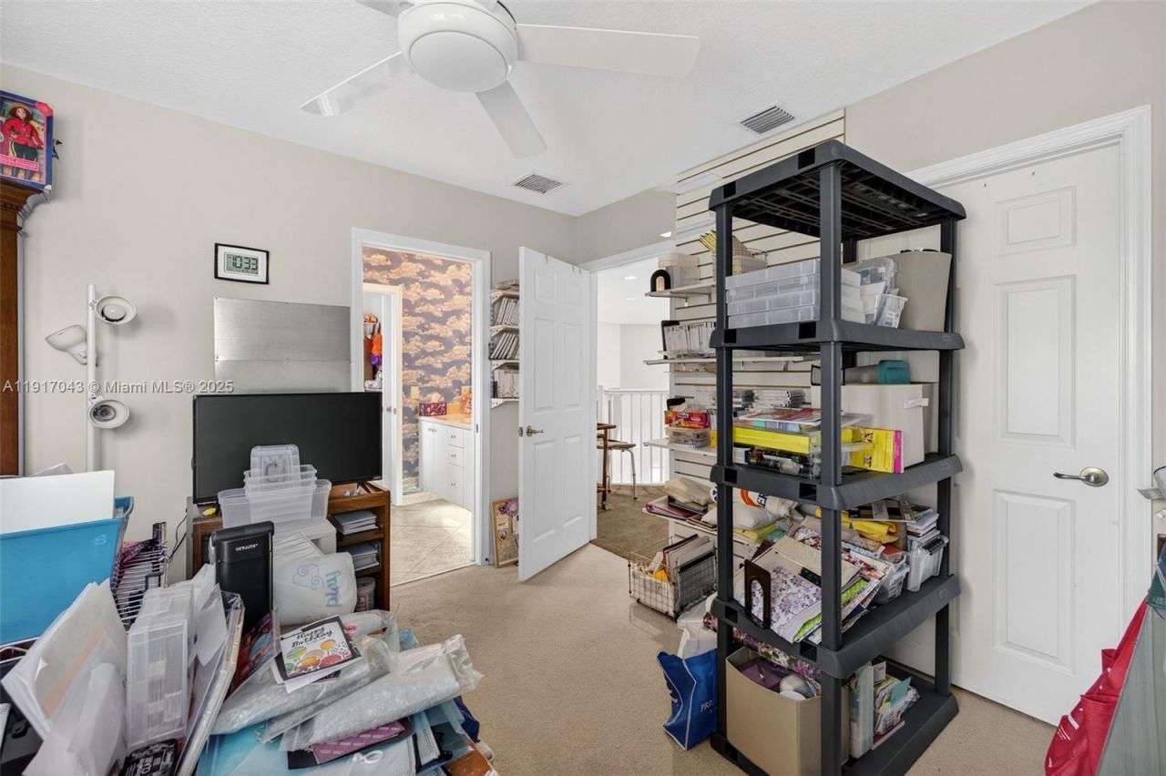 4123 W Lake Estates Dr, Davie, FL 33328 Photo