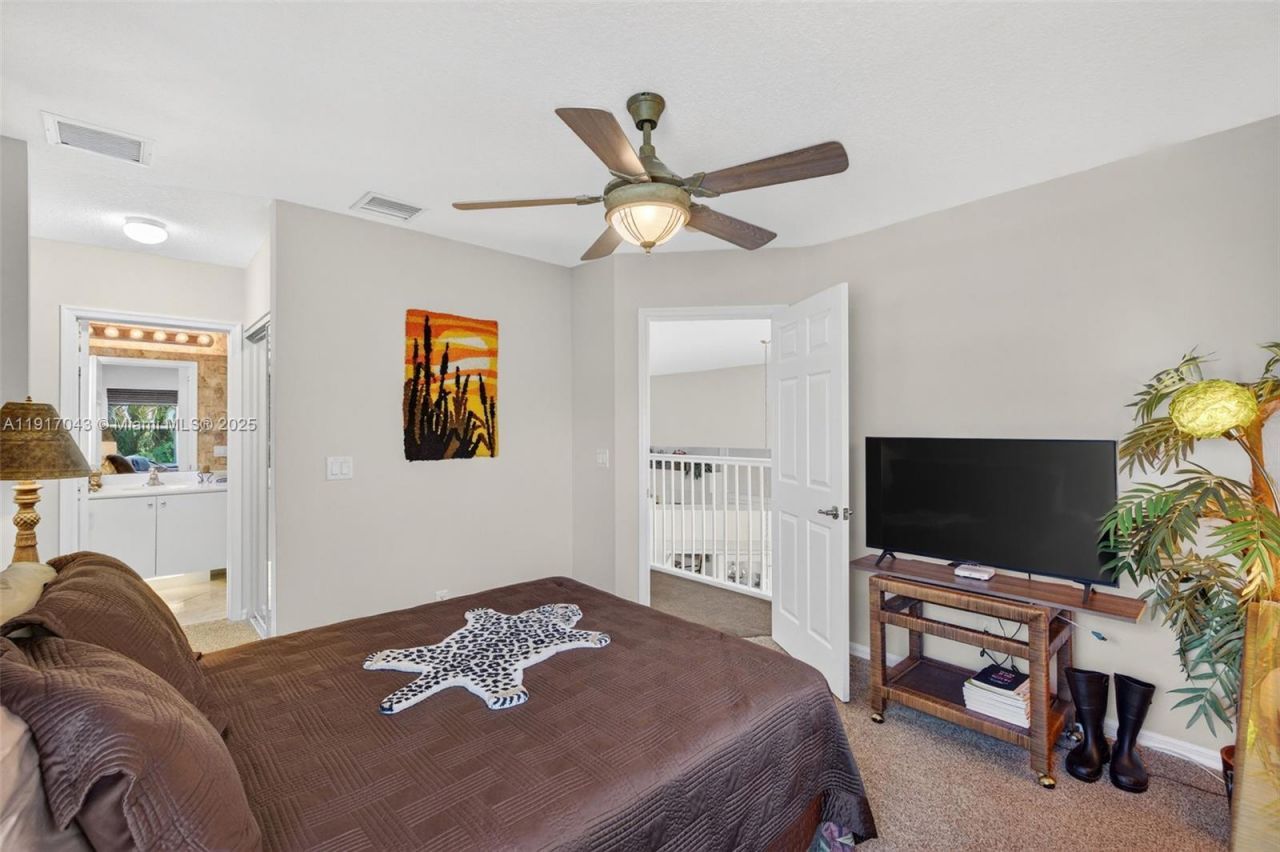 4123 W Lake Estates Dr, Davie, FL 33328 Photo