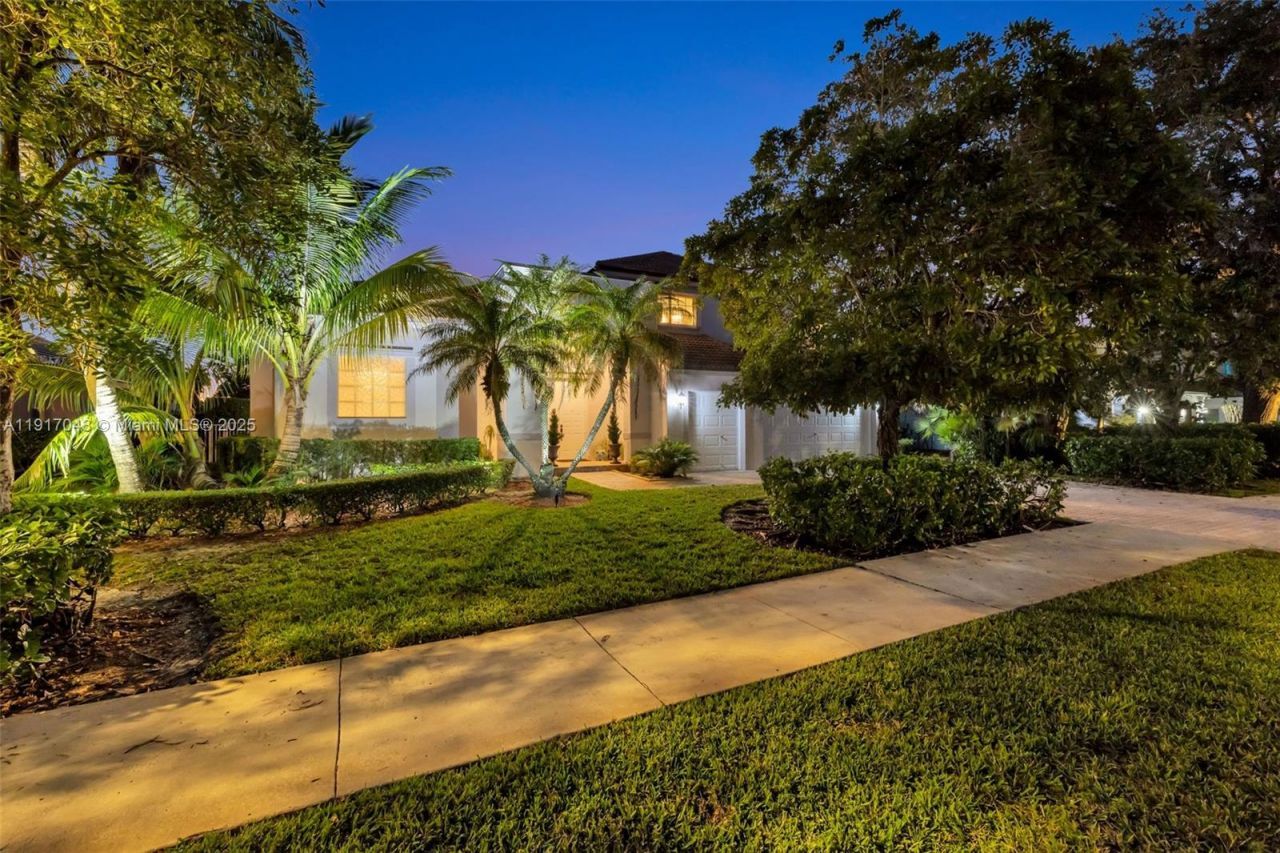 4123 W Lake Estates Dr, Davie, FL 33328 Photo