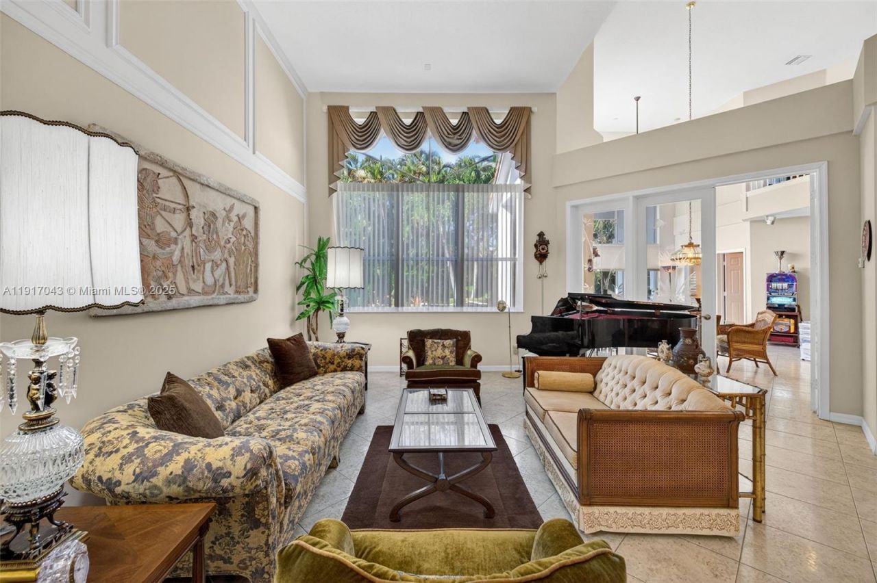 4123 W Lake Estates Dr, Davie, FL 33328 Photo