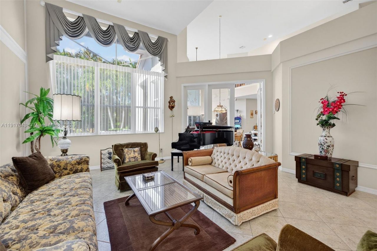 4123 W Lake Estates Dr, Davie, FL 33328 Photo