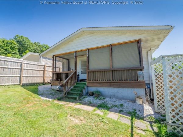 110 Carte Street, St Albans, WV 25177