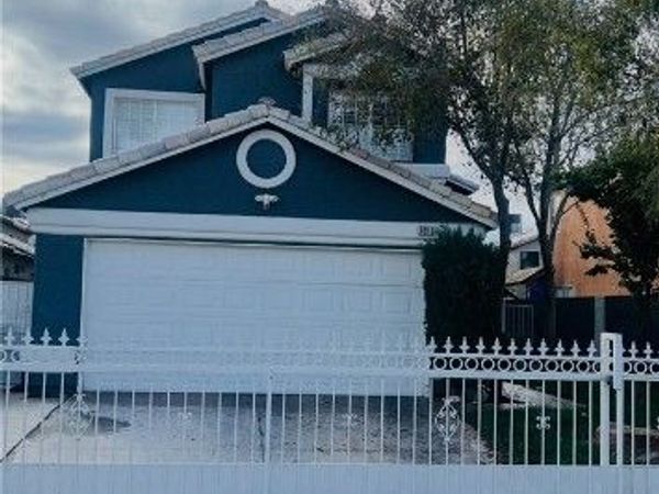 5915 Woodfield Drive, Las Vegas, NV 89142