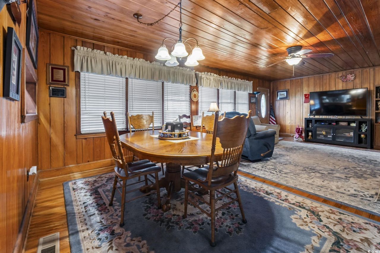 1817 South Island Rd. Photo 11