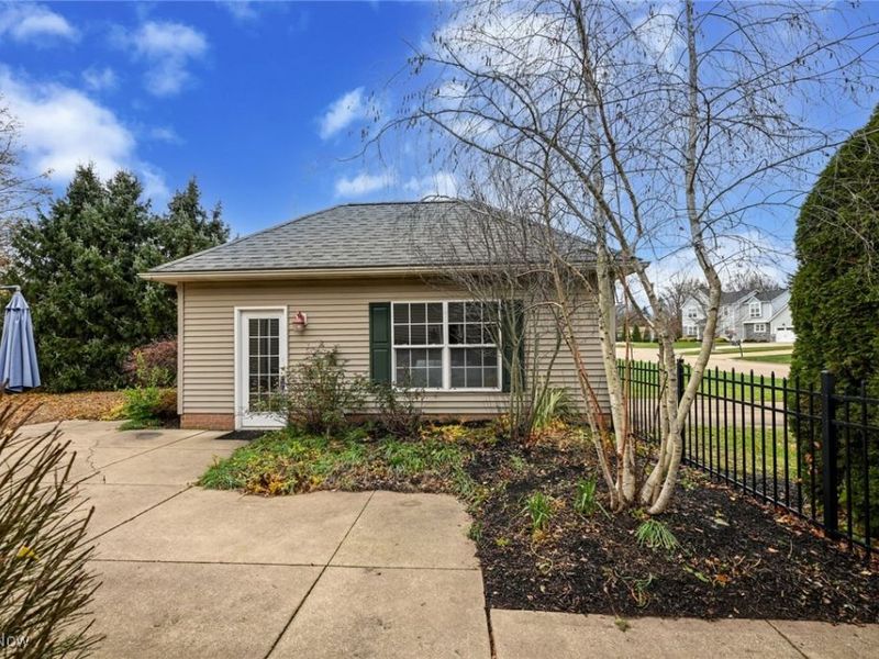 5957 Century Street NW, Canton, OH 44718 Photo 6