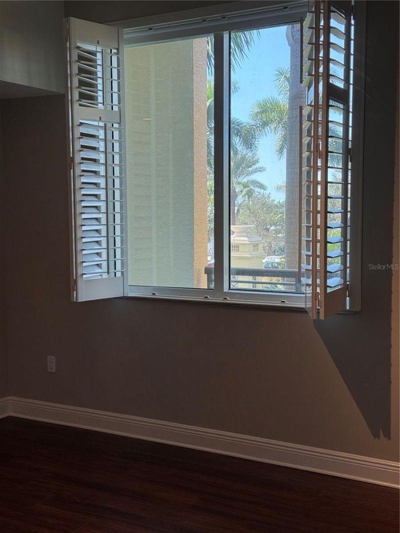 800 N Tamiami Trail, Unit 211, Sarasota, FL 34236 Photo