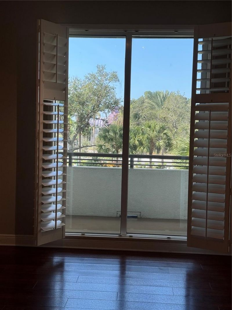800 N Tamiami Trail, Unit 211, Sarasota, FL 34236 Photo