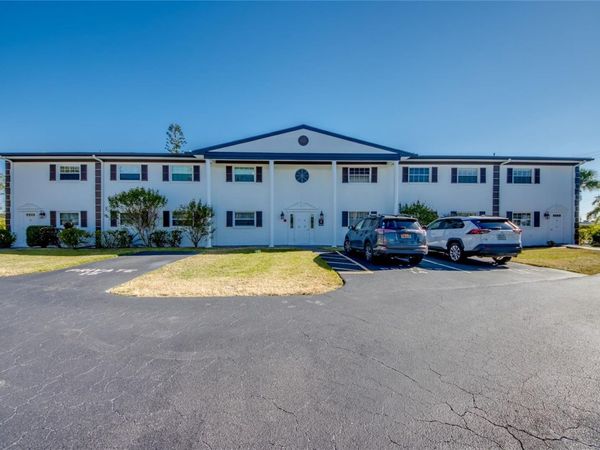 7001 NEW POST DRIVE, Unit 4, NORTH FORT MYERS, FL 33917