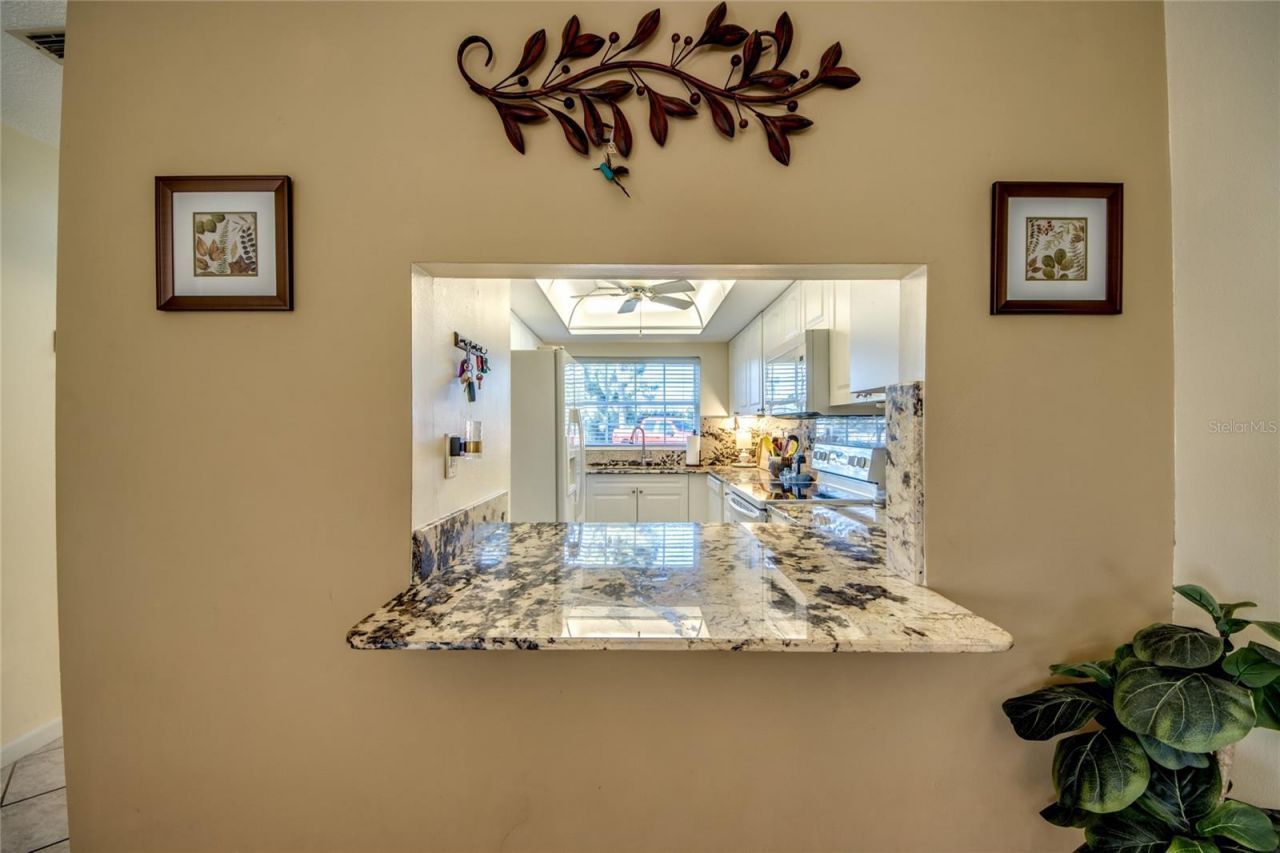 7001 New Post Drive, Unit 4, North Fort Myers, FL 33917 Photo
