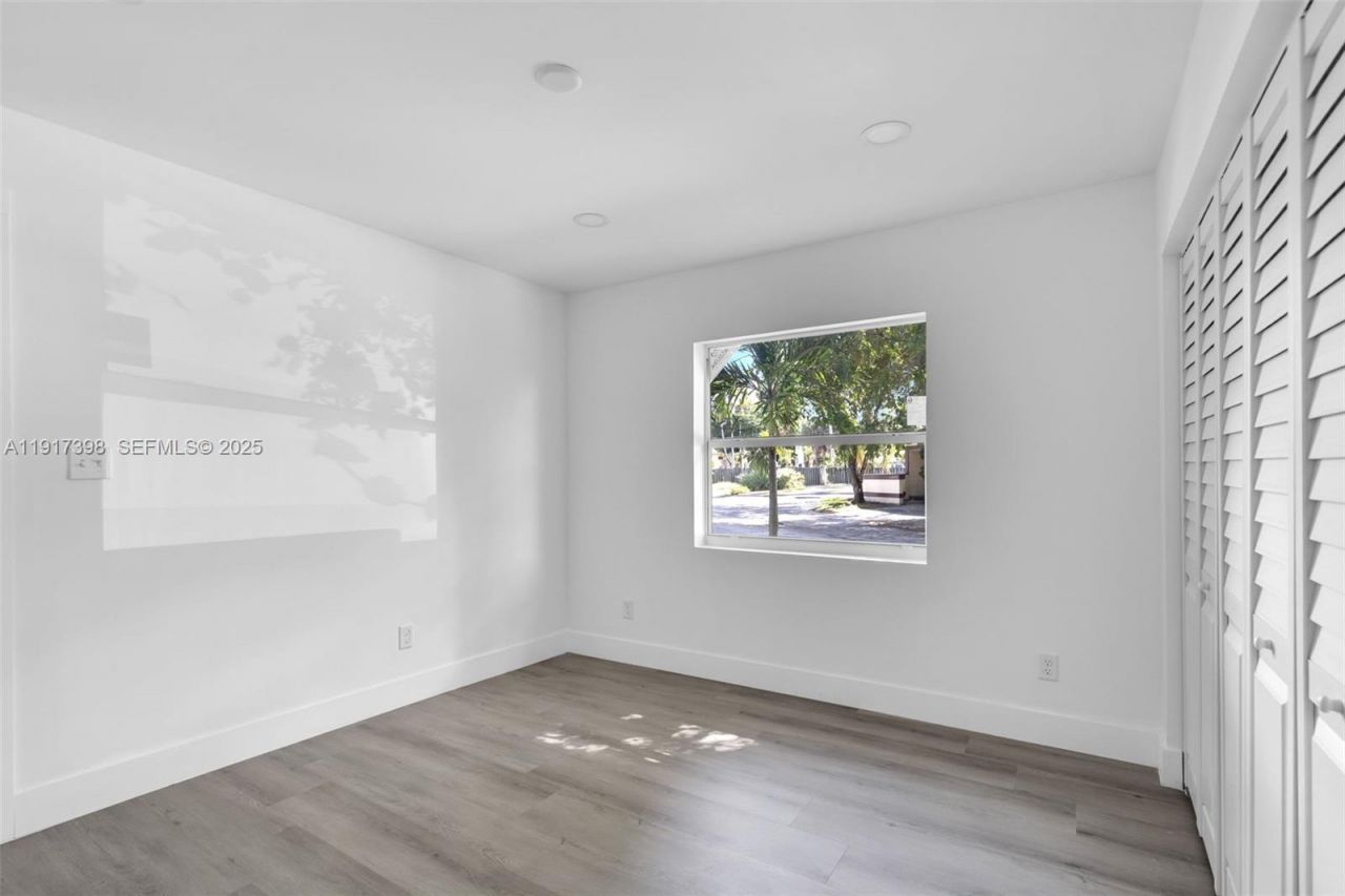 6211 NW 26th Ct, Sunrise, FL 33313 Photo